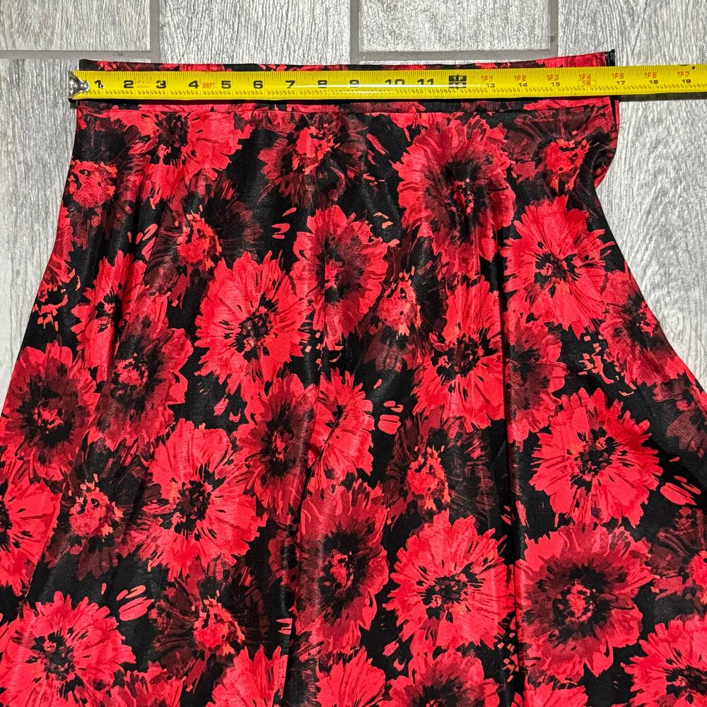 NWT Vintage Y2K NY Invasion Floral Skater Skirt Size 1X Red‎ & Black Rockabilly - Picture 11 of 12